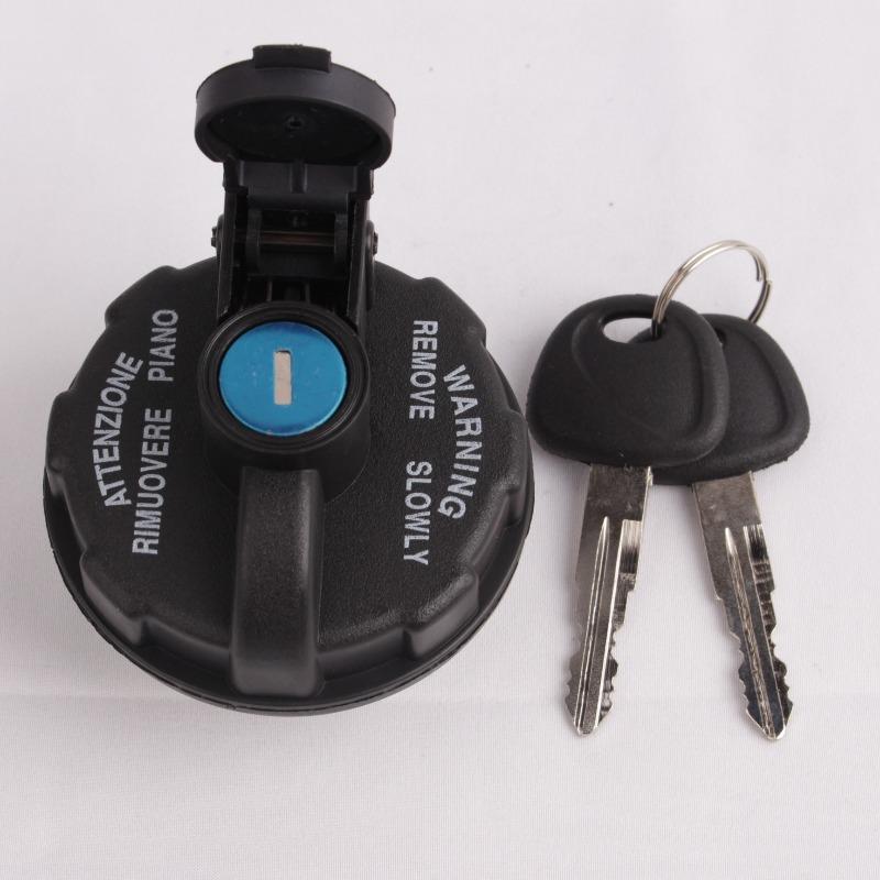 Locking Fuel Cap Cars Fuel Cover Dust Cap Diesel Trucks Replace Fuel Tank Cap with 2 Keys 310104EA10