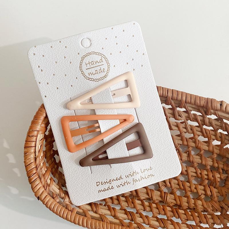 3pcs Frosted Simplicity Hairpins for Girls Star Oval Triangle Square Hair Clips for Kids Snap Hair Clips Hairpins Click Clack