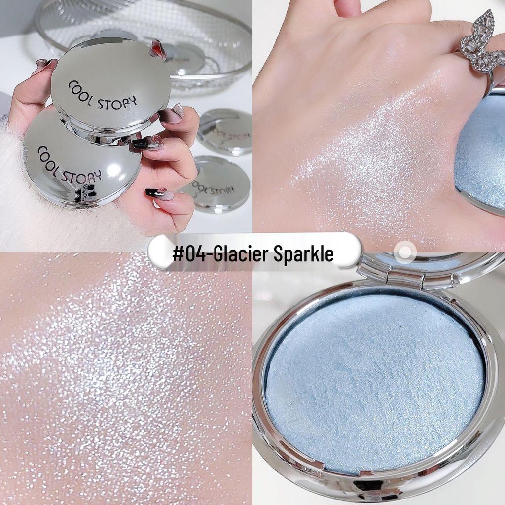 Galaxy Glow Highlighter: Single Shade Shimmer Cream for a Radiant, Long-Lasting Sparkle