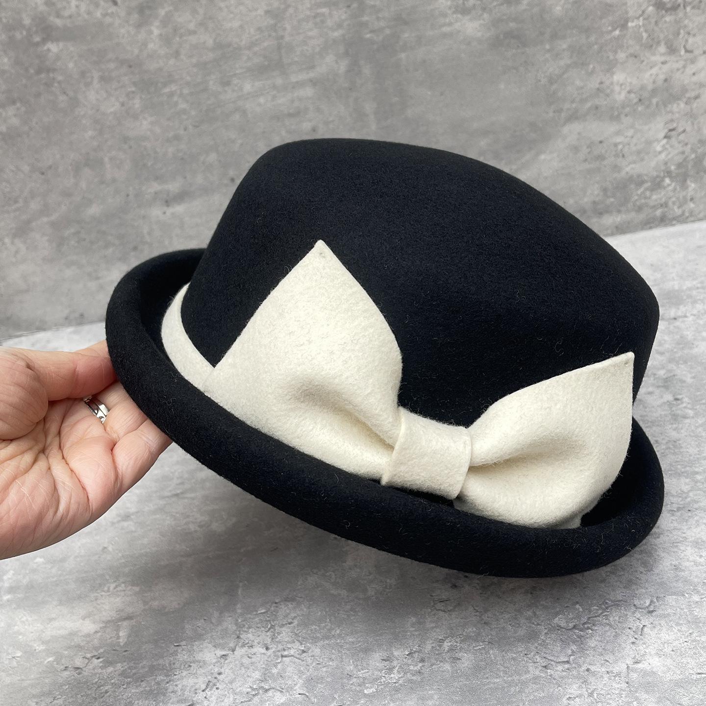 

2025 New Autumn and Winter French Retro Wool Fedoras Hat Ladies Elegant Flat Top Pillbox Hat Vintage Design Bow Woolen Top Hat M 56-58cm чорний