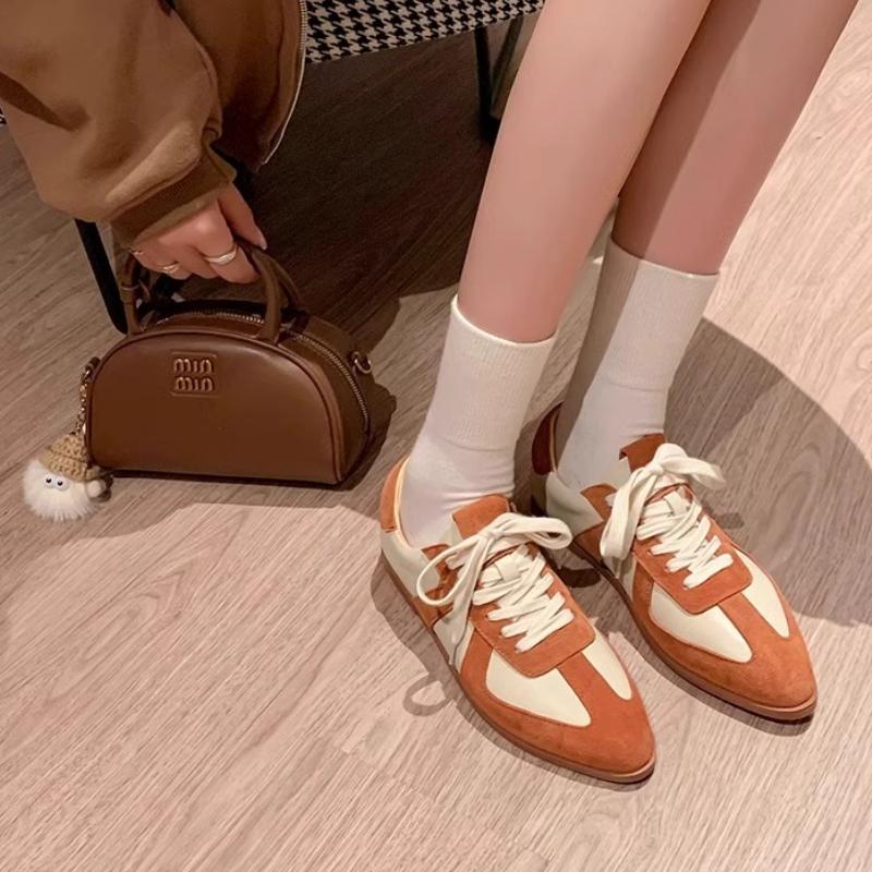 Fashion 2025 New Vintage Casual Sports Shoes for Women Leather Hiking Sneakers Men Platform Walking Athletic Shoe Unisex Loafers