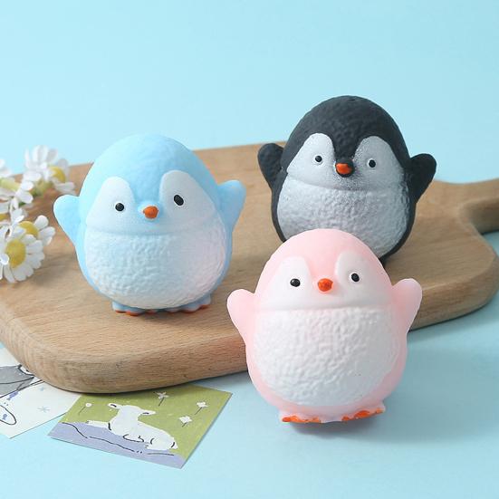 Shapeable Penguin Squeeze Toy Stress Anxiety Relief Slow Rising Simulation Penguin Sensory Toy Soft TPR Calming Animal Fidget Toy