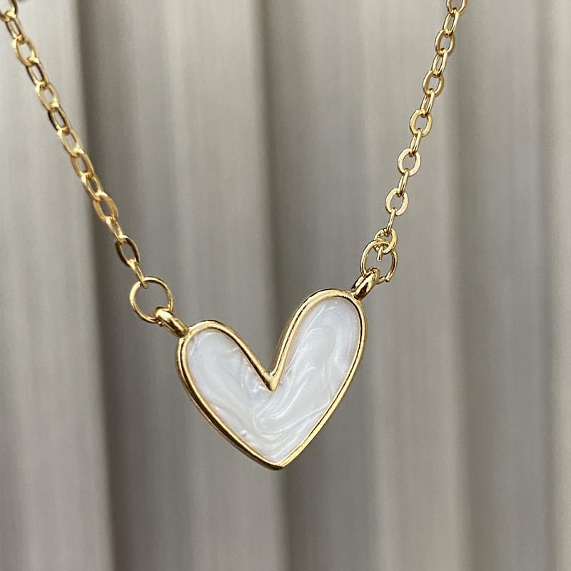 Seiko White Fritillary Love Necklace Raw Personalized Clavicle Chain