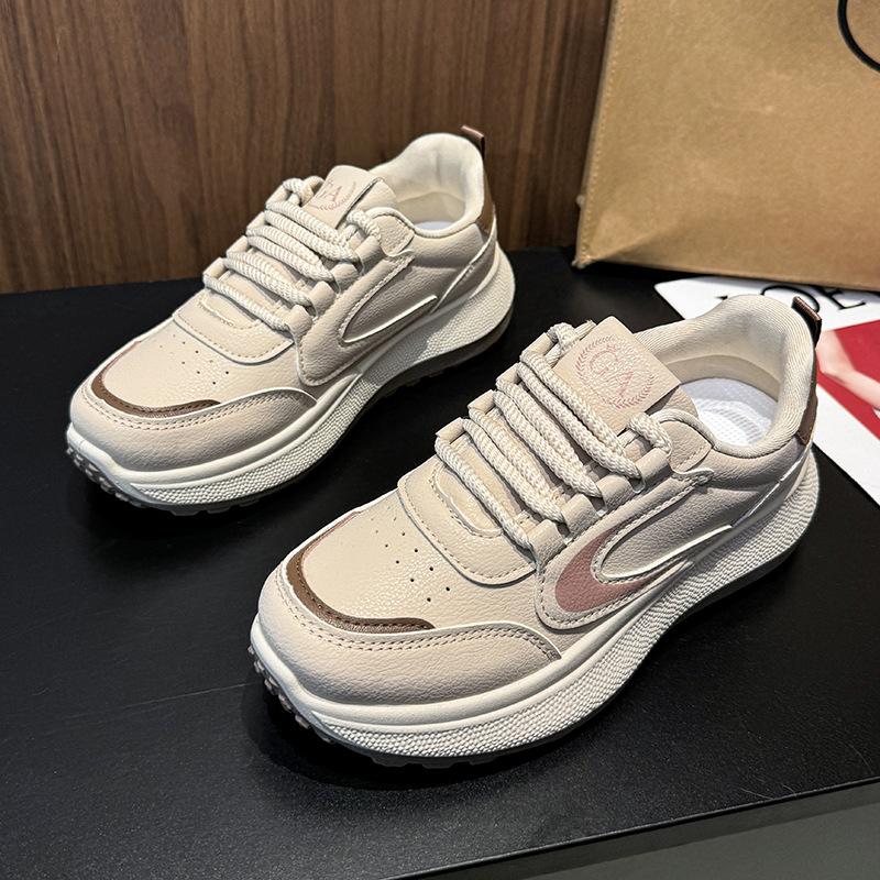 

Korean version of sports little white shoes women s 2025 spring new thick-soled heightening breathable casual shoes street shooting student board s 40