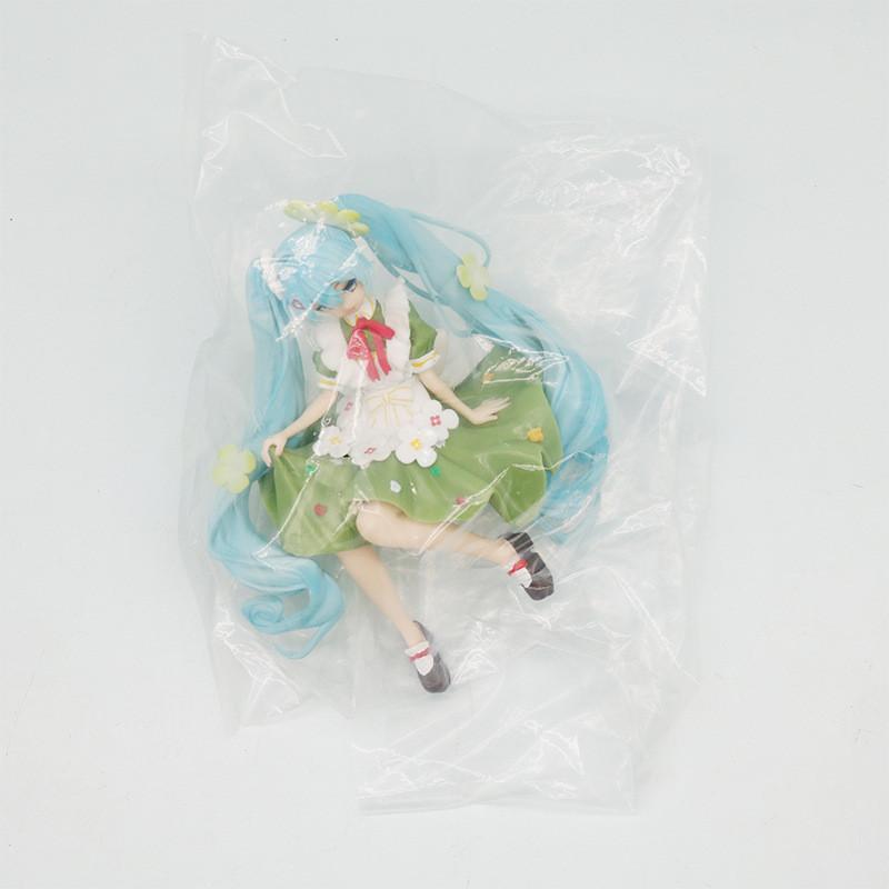 

Pvc Miku Hatsune Model Ornament With Four Leaf Clover Style For Fans Gift