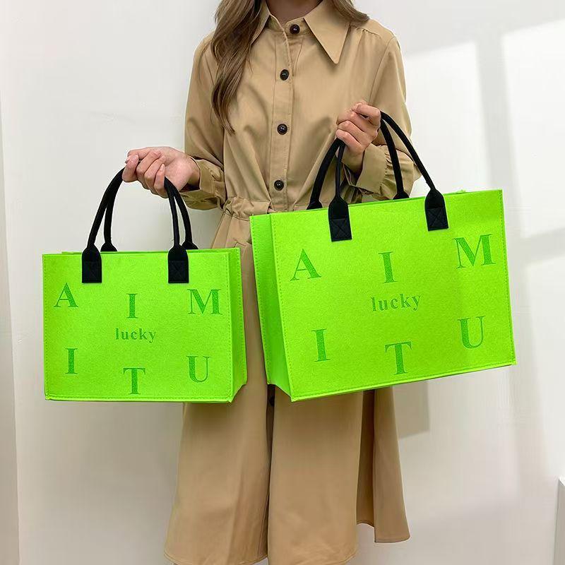 Modern Large Capacity Felt Handbag - Versatile and Stylish Shopping Bag with Letter Design