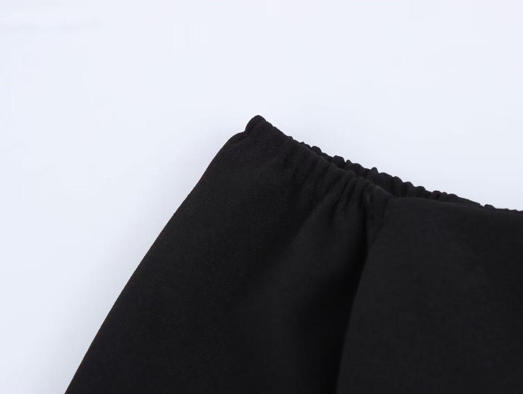 Spring 2025: Women's European & American Style One-Shoulder Slim Pleated Dress