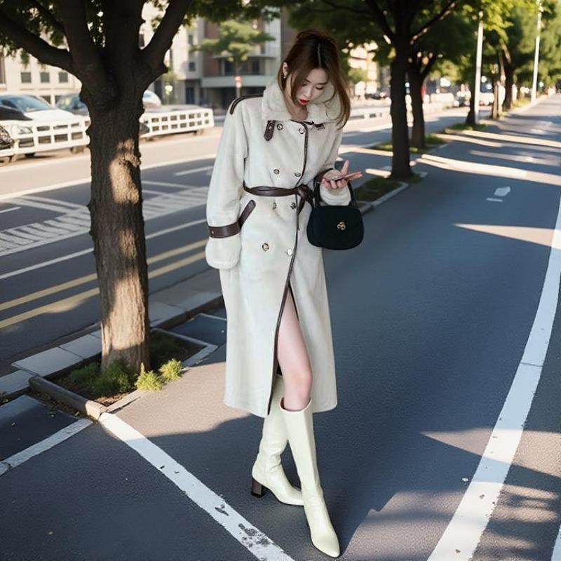 

Winter fashion medium and long fur new coat loose and thickened temperament warm coat fur integrated coat women XL-135-75 kg білий