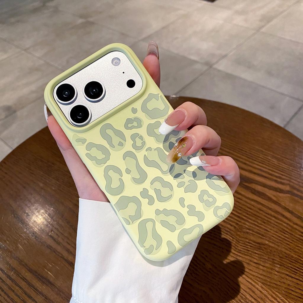 Liquid Silicone Leopard Print Soft Case For Apple iPhone 17 Air 16Pro 15 14Plus 13 Pro Max 16ProMax Protection Cover Shockproof Aesthetic Funda