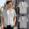 Camisa Masculina Lapela Manga Curta Botões Vista Camisa Tops com Bolso na Altura do Peito Estampa Listrada Corte Solto Verão Casual