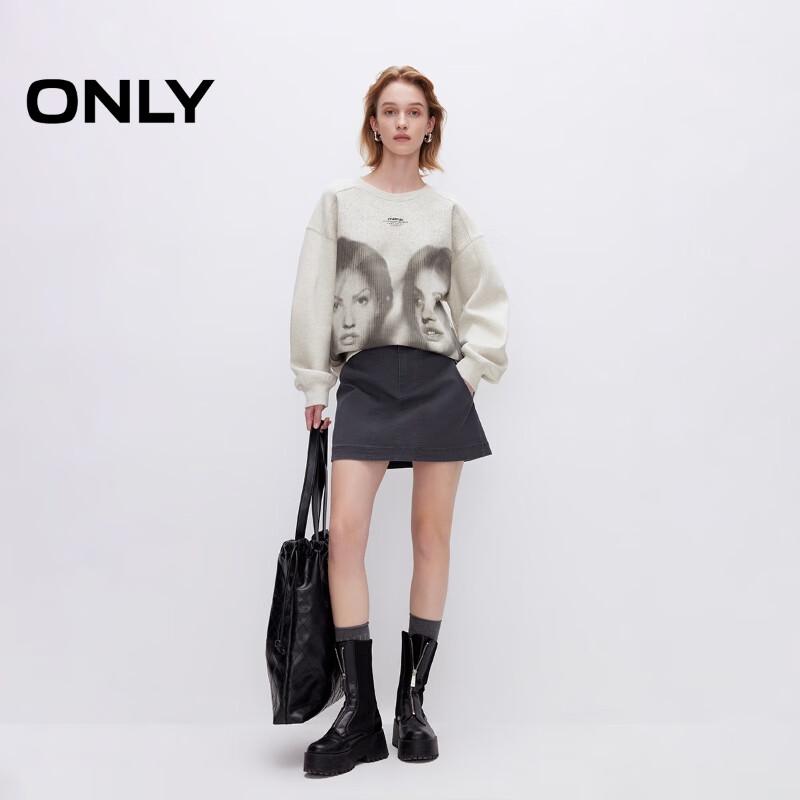 Only Women's Portrait Print Loose Fit Sweatshirt