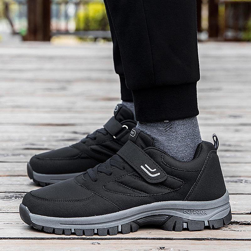 Elderly Men’s & Women’s Autumn Casual Shoes: Comfortable Cotton Walking Shoes for Middle-Aged & Seniors, One-Piece Delivery.