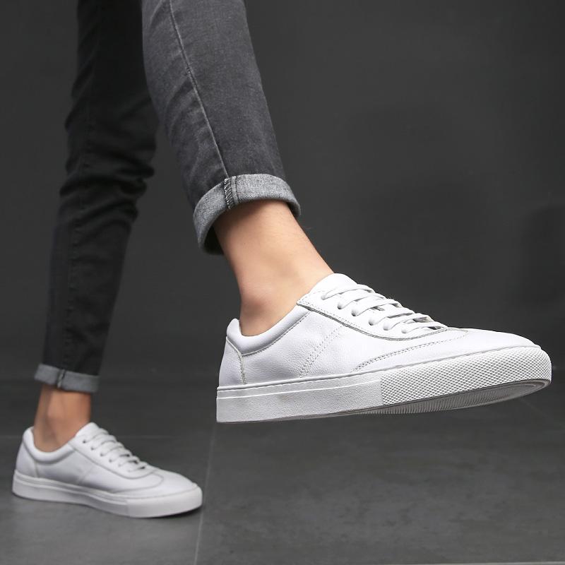 Fashion Men Sneakers Genuine Leather Shoes High Quality Outdoor Flats Man Comfortable White Shoes Men Non-slip Rubber Men Casual Loafers