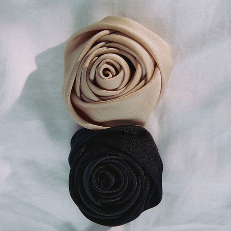 Elizabeth Moments Beige Double Rose Satin Hair Pin