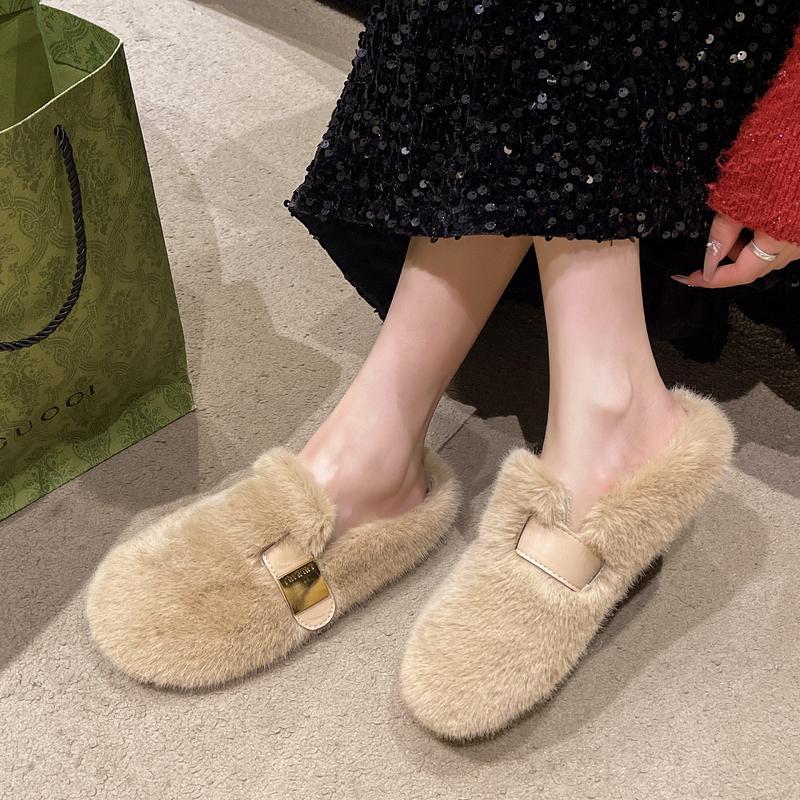 Fashion 2025 Winter Fluffy Fur Slippers Women Platform Female Footwear Loafers Fur Casual Slides Autumn Comfort Home Shoe
