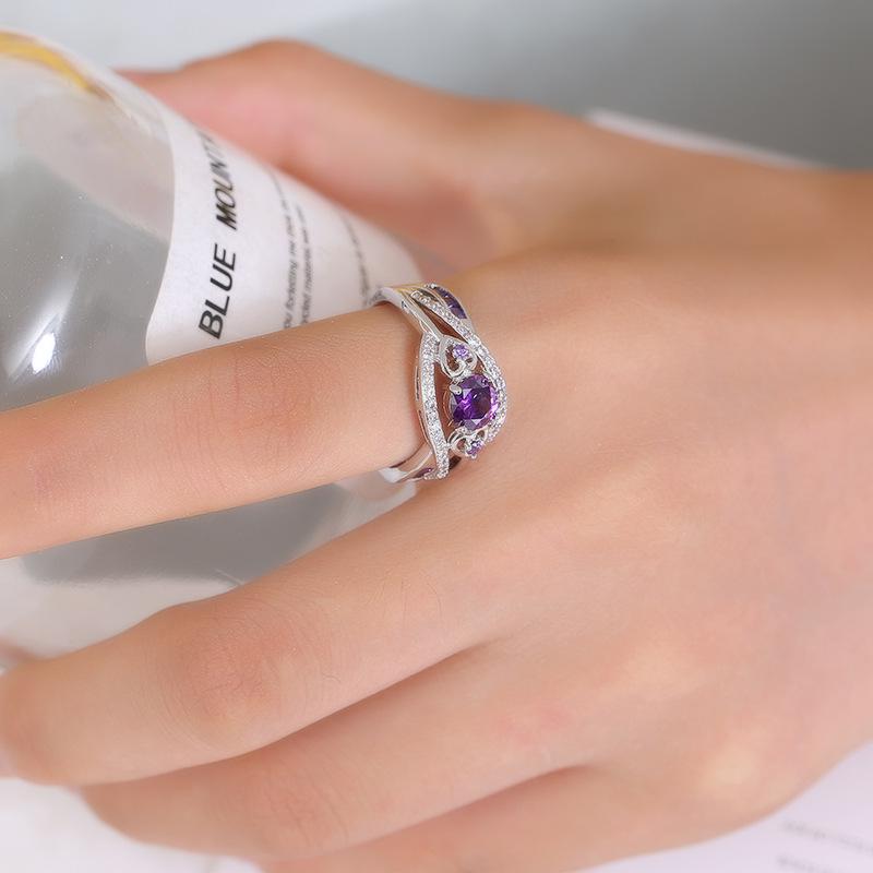 European & American Heart-Shaped Diamond Couple Ring - Metal Hollow Design, Inlaid Temperament Jewelry, Niche Style
