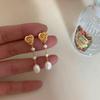 Retro Three-dimensional Rose Natural Strong Light Pearl Stud Earrings Simple Cold Wind Earrings 2022 New Silver-plated