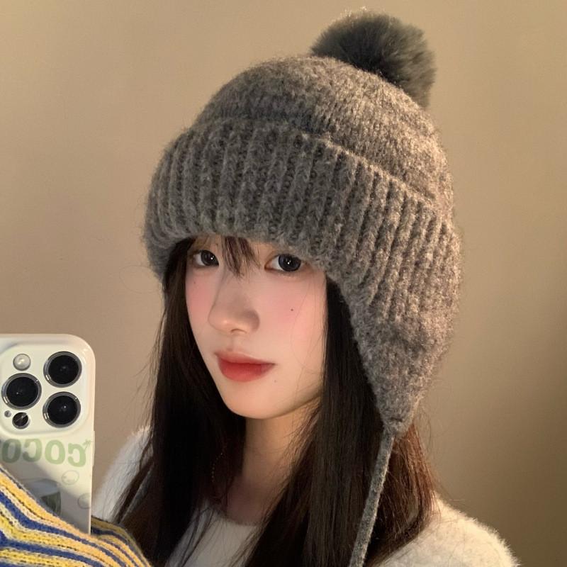 Stylish Winter Knit Beanie Hat For Women Soft Acrylic Warmth For Cold Days