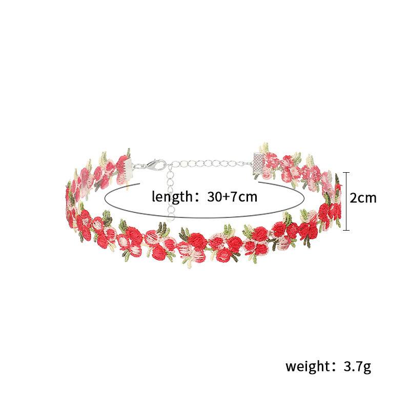 New Sweet Flowers Lace Necklace Choker for Women Girls Good Quality Embroidery Fashion Romantic Design Accessory Jewelry