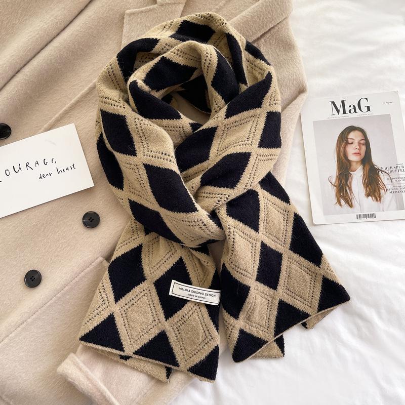 

Knitted Woolen Small Scarf for Girls in Autumn and Winter Camel Diamond Plaid Korean Style Short Scarf Thickened and Warm for Cute Girls 180*35cm
