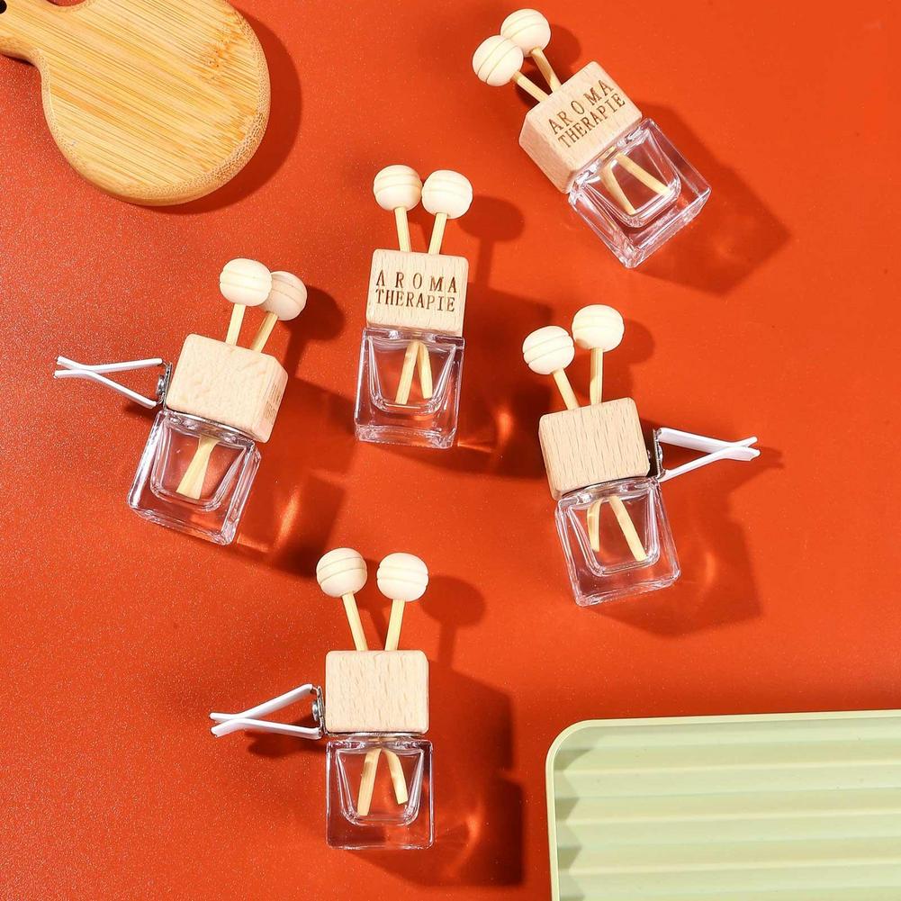 Refillable Car Essential Oil Diffuser Empty Bottle Aromatherapy Air Freshener Portable Perfume Ornament for Car Interior Home