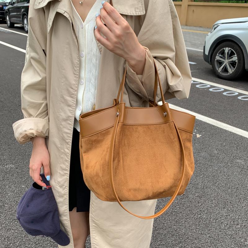 Stylish Frosted Suede Handbag New Large-capacity Tote Bag Fashion European American Autumn/winter Shoulder Bag Simple Casual Bag CLE