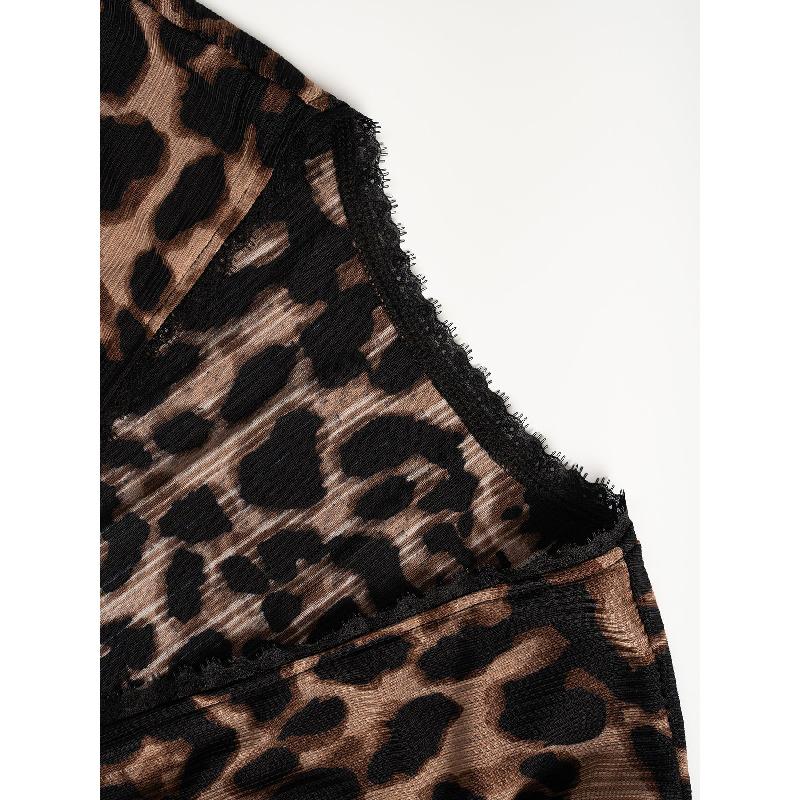 2026 New Women's Leopard Print V-Neck Cardigan Slim Fit Knit Sweater with Button Design and Long Sleeves
