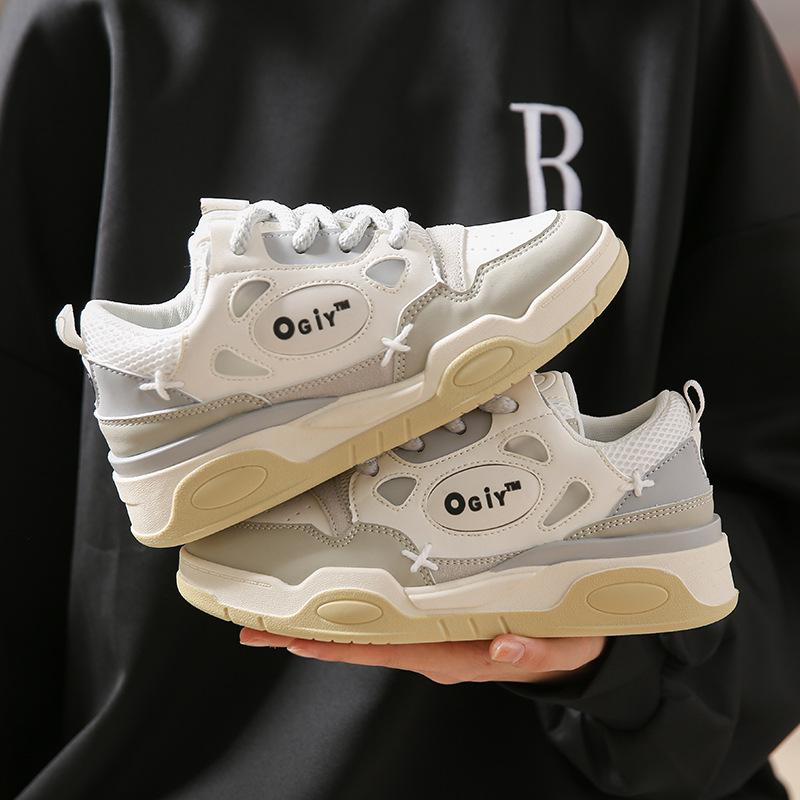 Fashion Black Platform Sneakers Woman Pu Leather Design Low Top Skateboarding Shoes For Women Outdoor Thick Sole Sports Shoes Lace Up