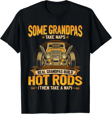 Manche Omas halten Nickerchen Echte Opas bauen Hot Rods Geschenk Unisex T-Shirt