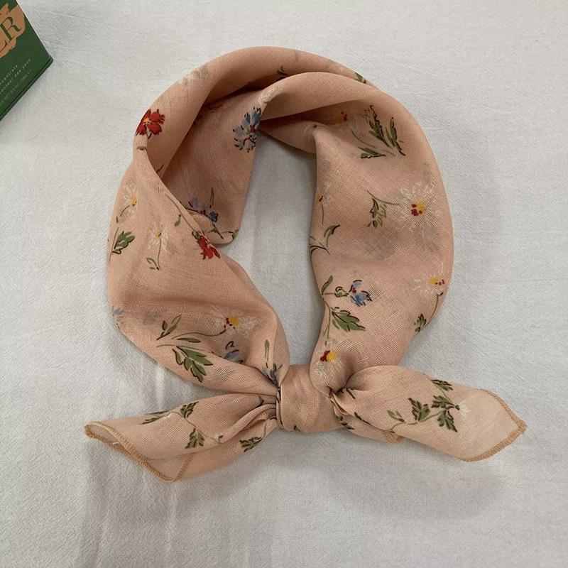 New Versatile Scarf Women's Cotton Linen Small Square Sweet Countryside Floral Lightweight Breathable Sunscreen Headscarf Wholesale