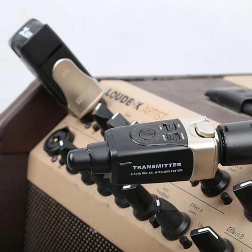 Sistema Inalámbrico de Monitoreo In-Ear Xvive XV-U3, Negro, Compacto, Recargable, Transmisión de hasta 30m, Perfecto para Actuaciones en Vivo y Práctica