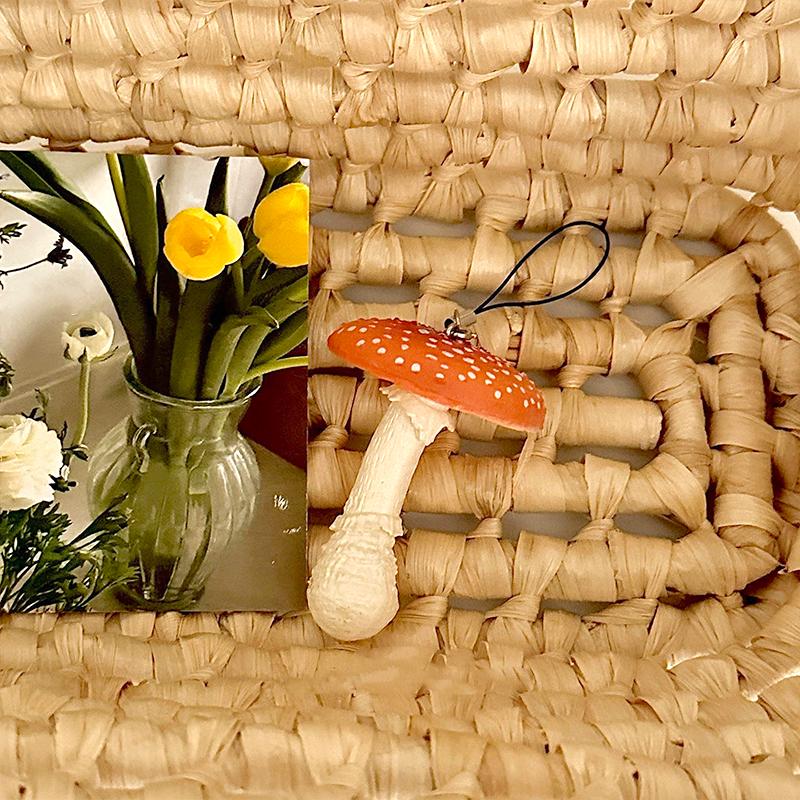 Keychains Funny Hanging Ropes Ornament Bag Outing Pendant Simulation Mushrooms Keyrings Creative Cute 1pc