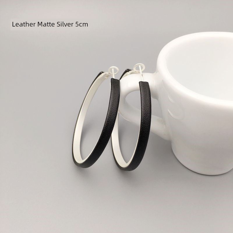 Matte Black Leather Big Hoop Earrings Exaggerated Ear Ring Female Circle Elegant South Korea Simple Personality Fashion