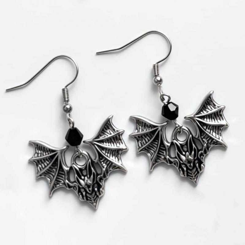 Simple Retro Halloween Earrings: Skull, Bat & Spider Dangle Ornaments - Perfect for Festival Celebrations!