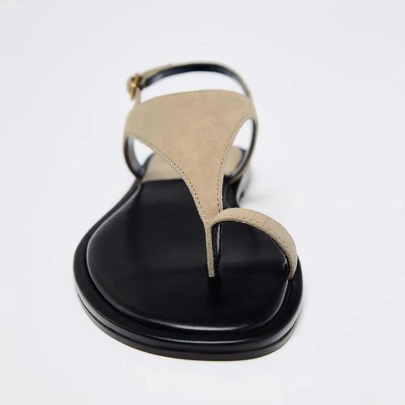 2025 Summer New Flat Bottom Buckle Strap Women's Sandals Casual Versatile Comfort Pinch Toe Concise Beach Sandals Women