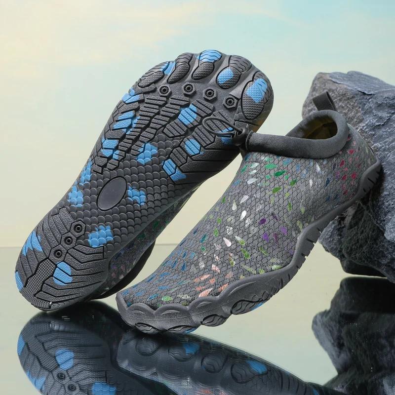 Women Aqua Shoes Summer Men's Breathable Wading Sneakers Barefoot Beach Walking Shoes Seaside Water Sports Shoes