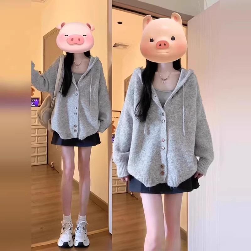 

Hooded cardigan women s autumn and winter soft waxy knitted sweater unique and beautiful age-reducing long-sleeved top single-breasted jacket L сірий колір