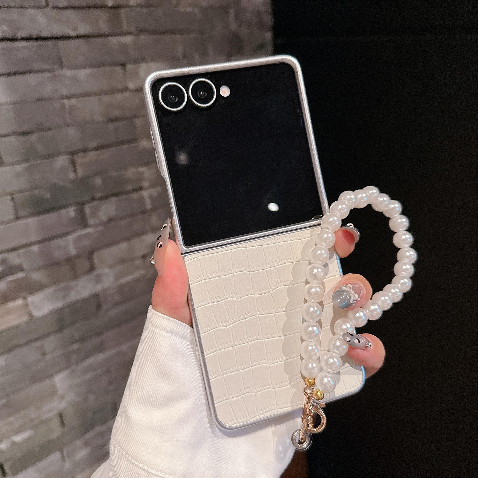 

For Samsung Galaxy Z Flip7 5G Case Crocodile Texture PU Leather + PC Phone Cover Pearl Wrist Strap