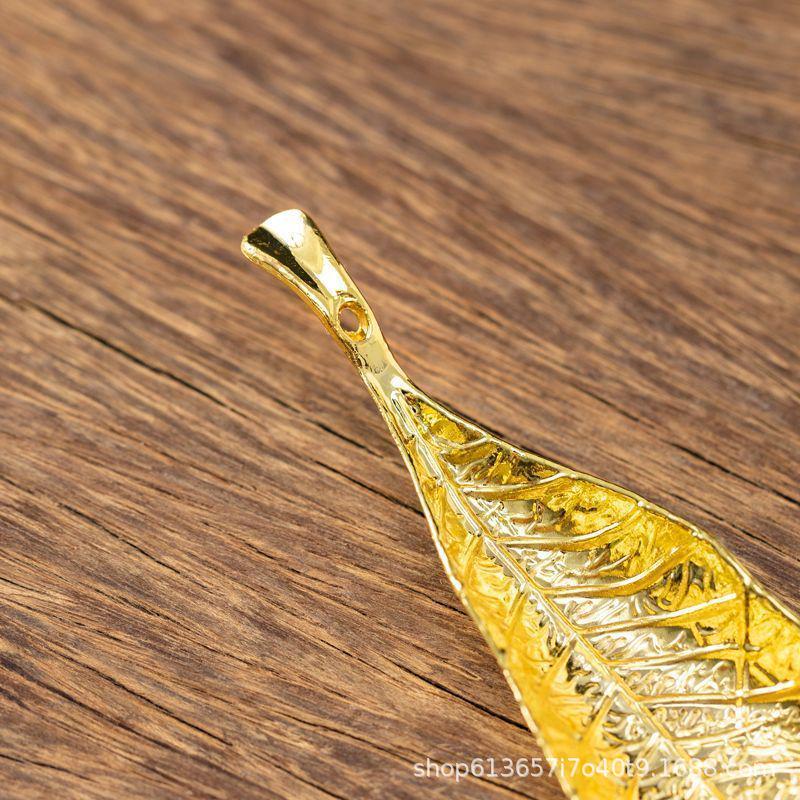 Luxury Golden Leaf Alloy Incense Holder for Comfortable Living Room