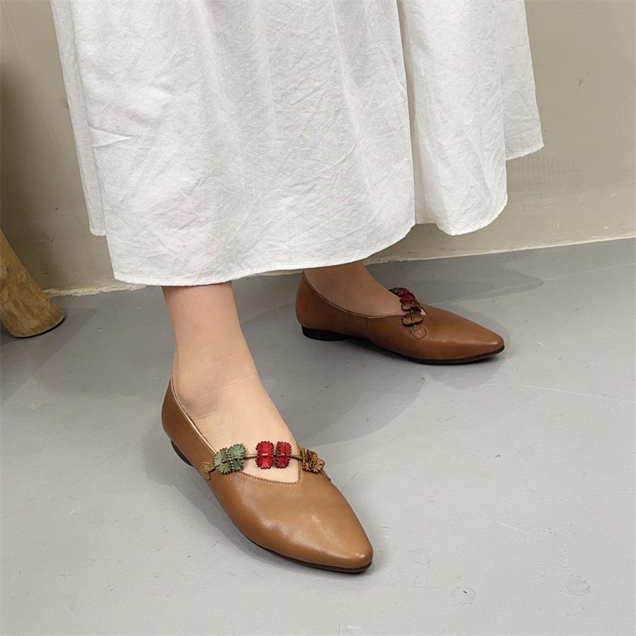 Johnature Flower Retro Pointed Toe Shallow Flat Shoes Ethnic Style Genuine Leather Women's Shoes