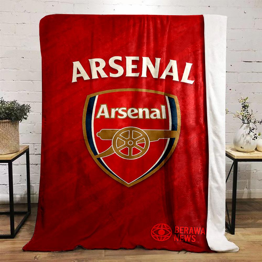Arsenal Football Club Logo Blanket Design Flannel blanket for bedroom, living room, sofa, and nap sofas.
