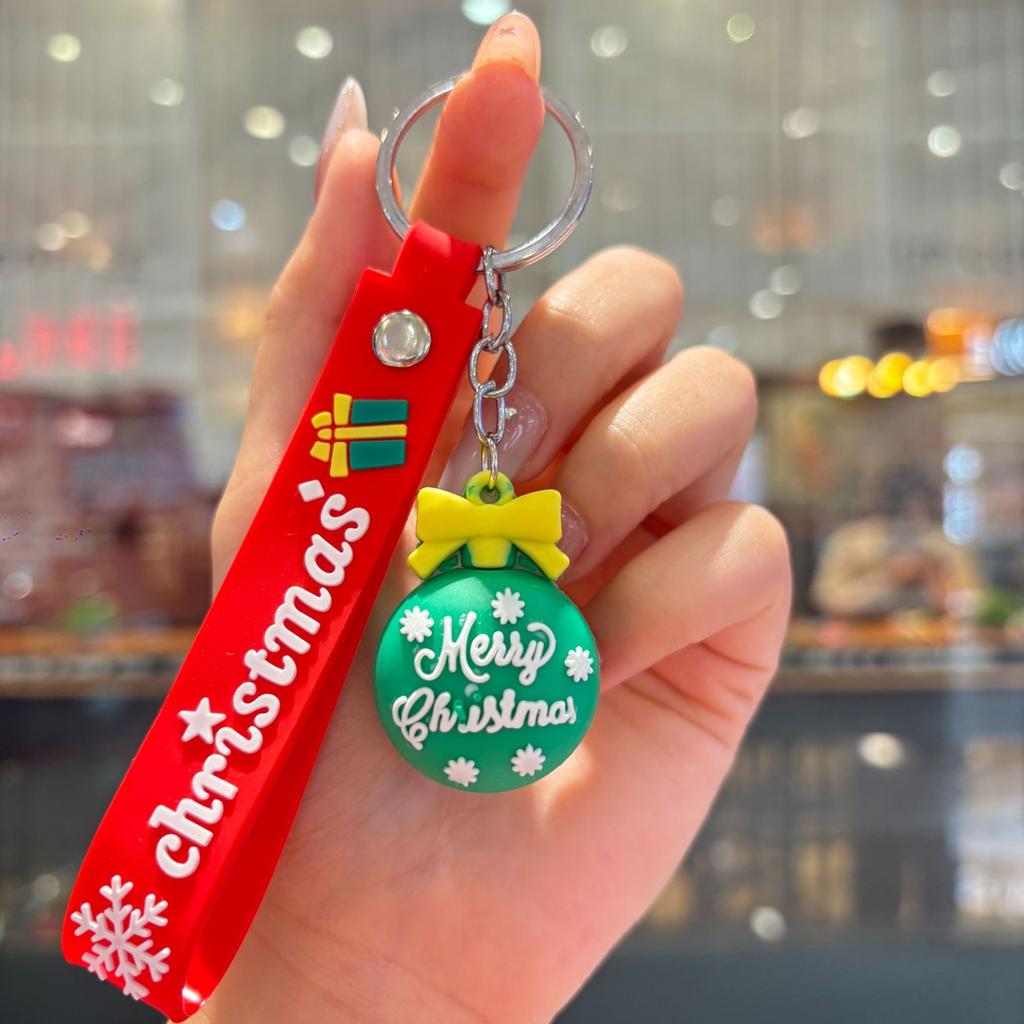 New Christmas Cartoon Keychain Bag Pendant Exquisite Santa Claus Car Keychain Small Gift