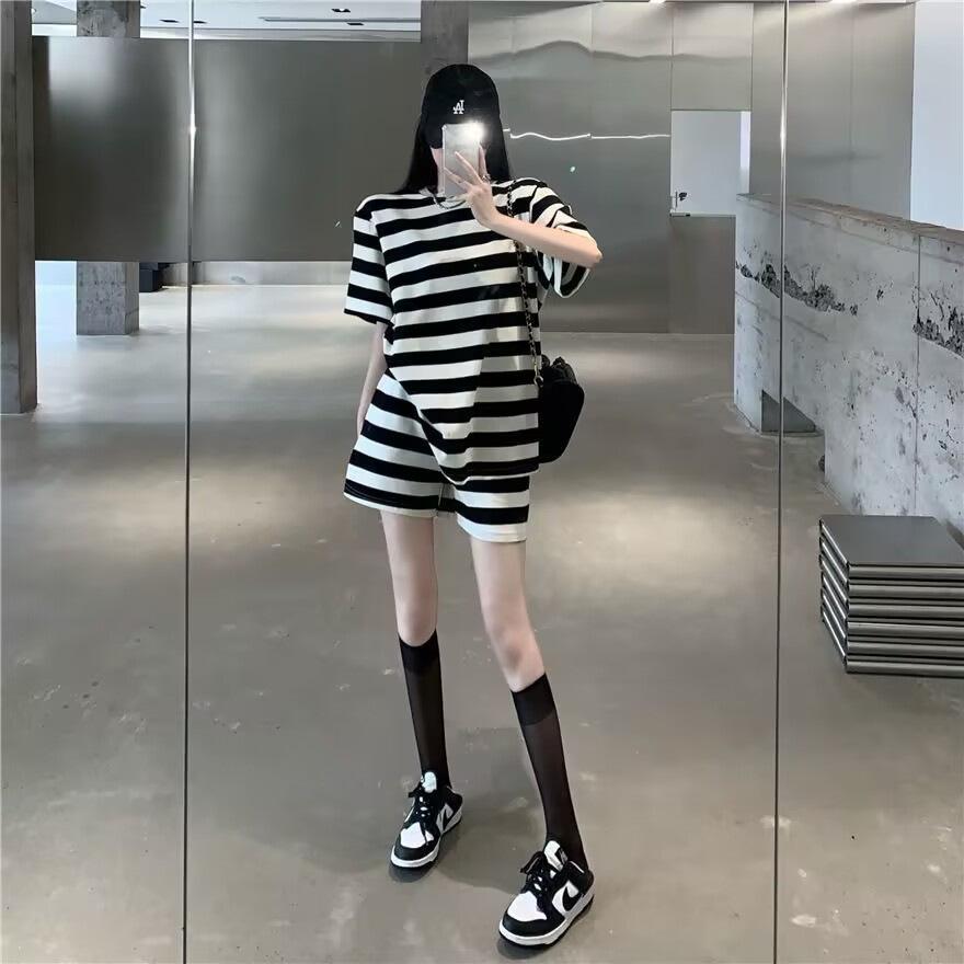 

Летний ретро женский повседневный комплект из двух предметов в гонконгском стиле - Спортивная мода с коротким рукавом L чёрный