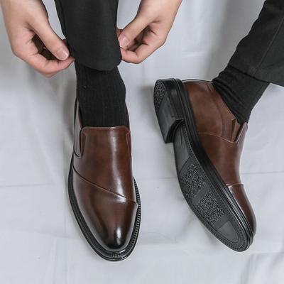 Mode Klassischer Italienischer Stil Spitz Business Lederschuhe Marken Herren Freizeit Lederschuhe Bequeme Rutschfeste Sohle Fahrschuhe