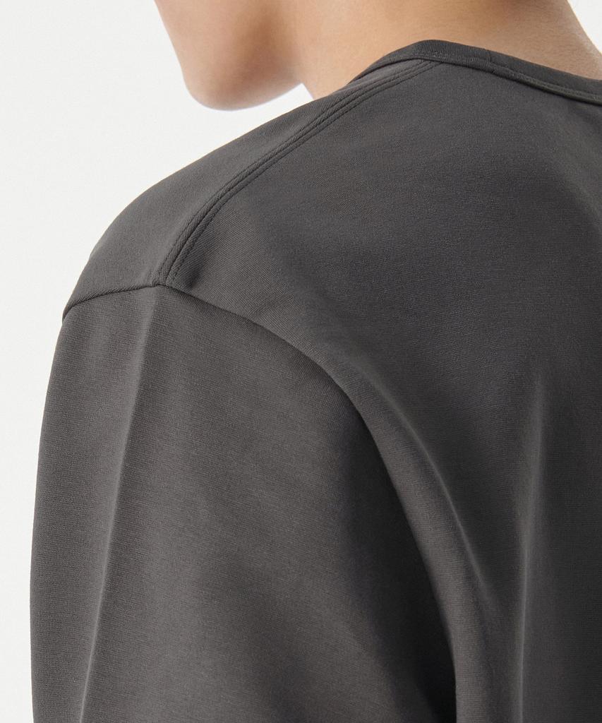 MUSINSA STANDARD Heavy Ponte Relaxed Crew Neck Long Sleeve T-Shirt [Gunmetal]