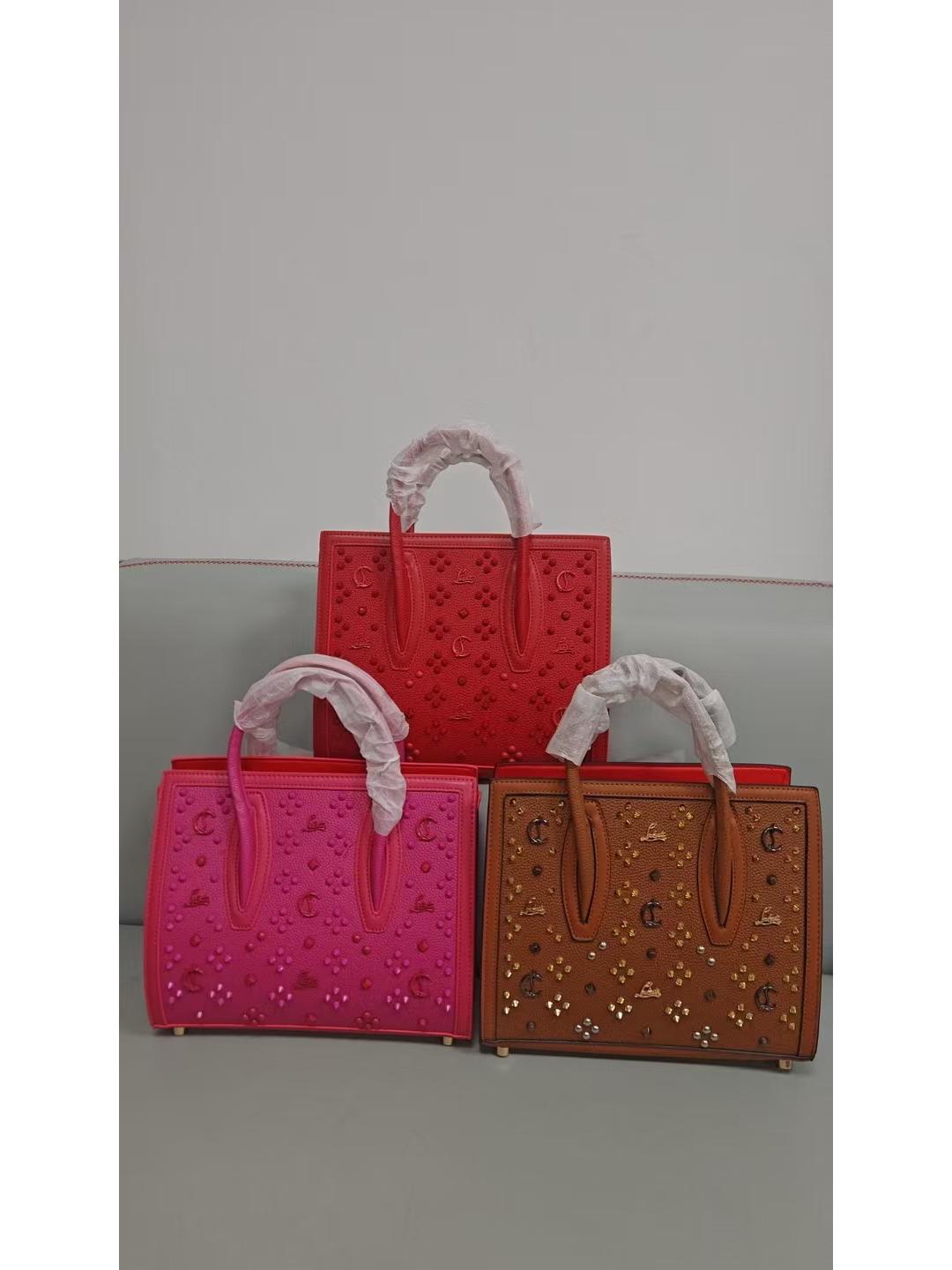 

Ретро тренд Высококачественная сумка кроссбоди с заклепками для женщин 26*9*22