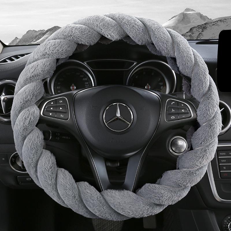 Fashion Plush Universal Female Winter Steering Wheel Cover Cartoon Decorative Non-slip Handle Cover Fits 14.5-15in Diameter