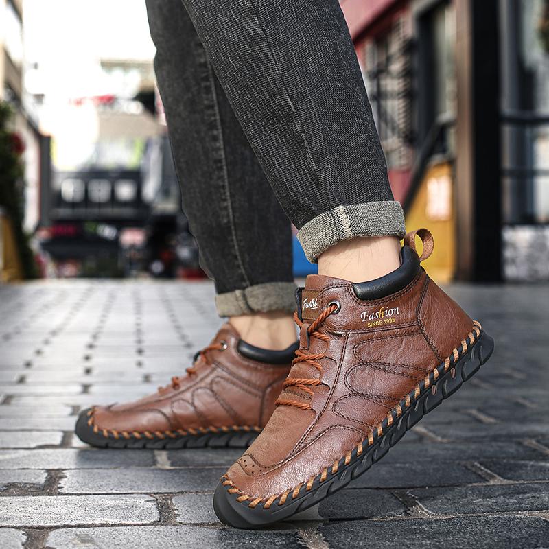 Hand-stitching Leather Men Boots Genuine Leather Casual Leather Shoes Men Ankle Boots