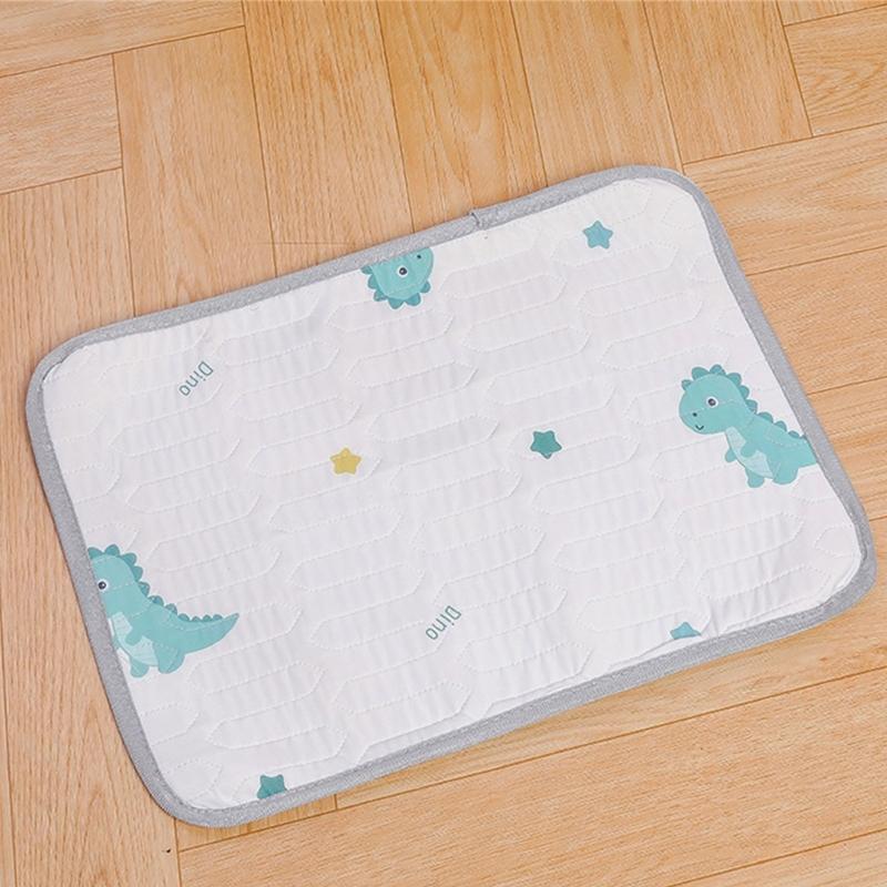 Pet Cooling Bed Large Cats Bed Cats Dog Sleep Bed Indoor Pad Cats for Indoor Home and Travel Washable Bed
