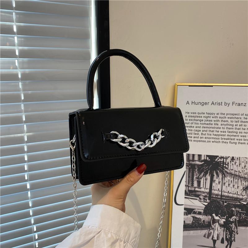 Minimalist Urban Style Pu Material Compact Shoulder Bag With Chains For Ladies чёрный